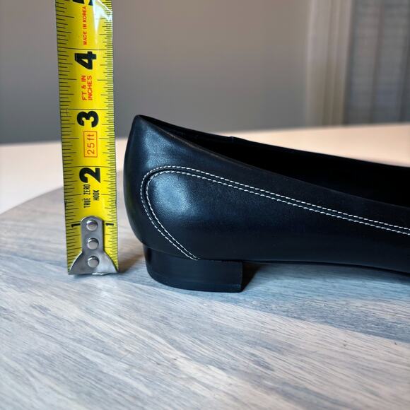 Salvatore Ferragamo Black Leather Gancini Loafers 7.5 B Italy Stitch Flats - Picture 11 of 11